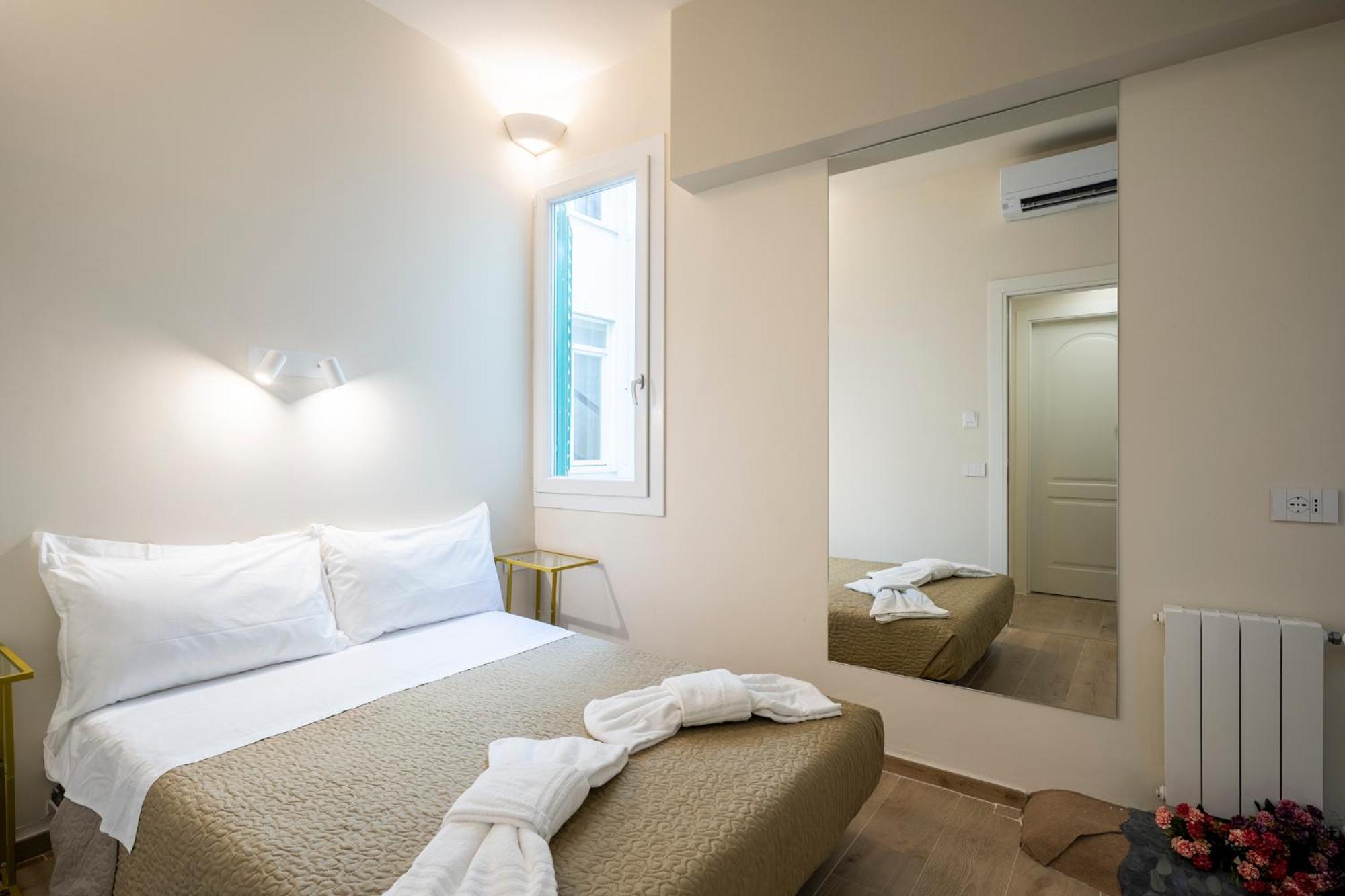 Duomo - Camere Matrimoniali Con Bagno Privato Firenze Kültér fotó